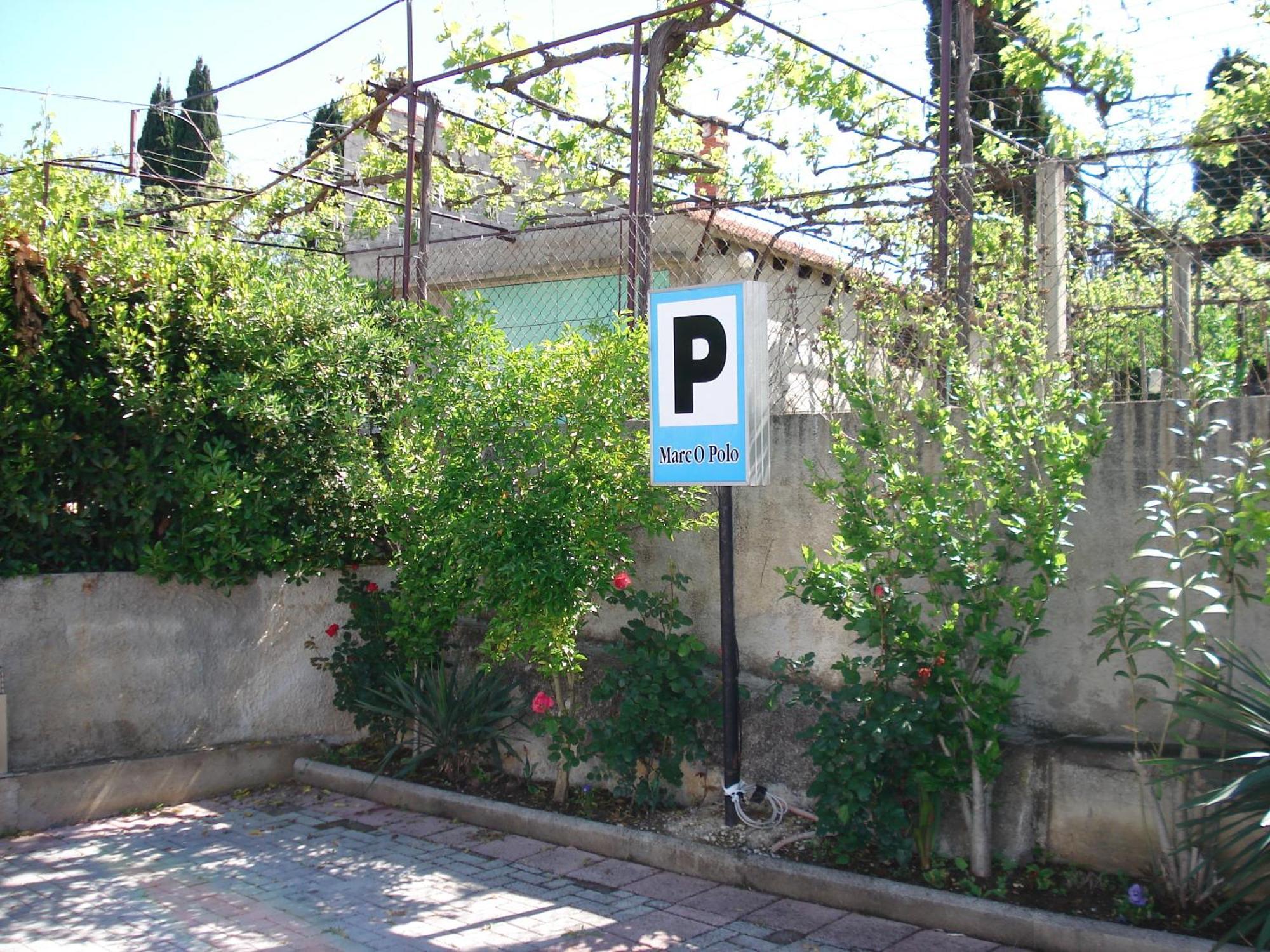 Pansion Marco Polo Hotel Petrcane Bagian luar foto